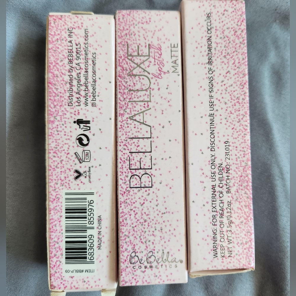 SOLD**Matte lipstick - Picture 2 of 2